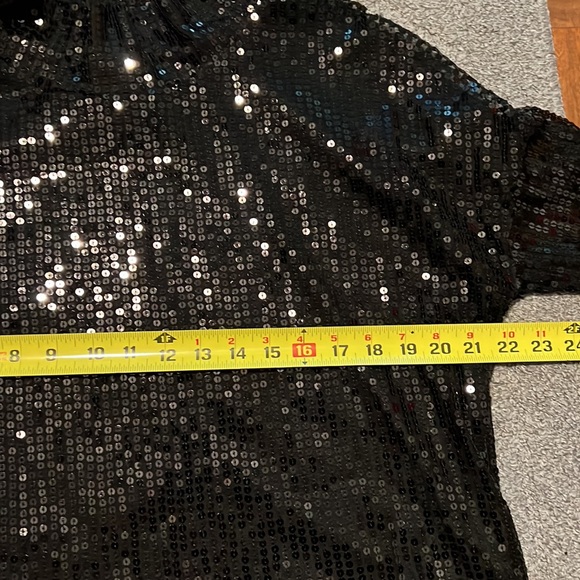 H&M sequin top - Picture 7 of 7